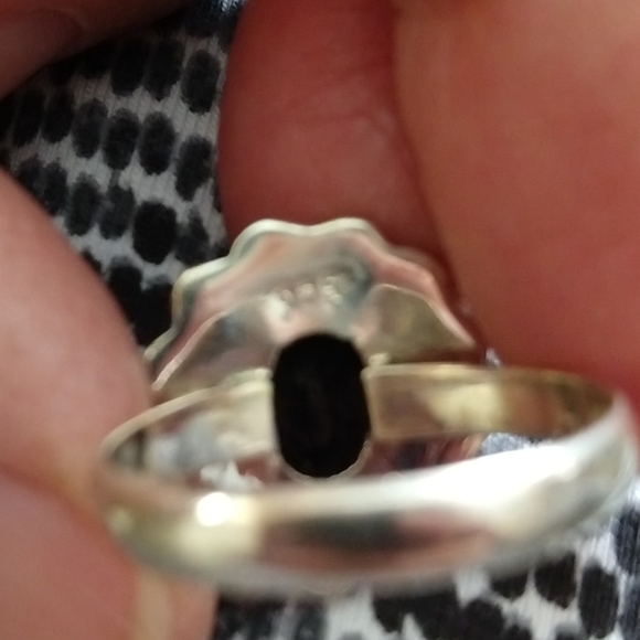 Sterling Silver Amethyst Ring Size 8 1/4 - Picture 7 of 7